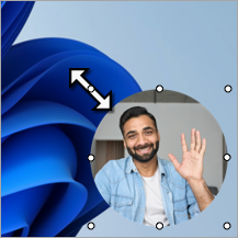 Faire glisser un coin de l’aperçu de la webcam pour redimensionner